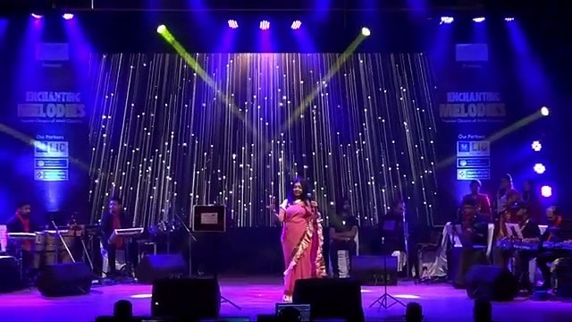 Piya Tose Naina Lage Re | Sanjeevani Bhelande Live Cover Romantic Evergreen Song(360p)