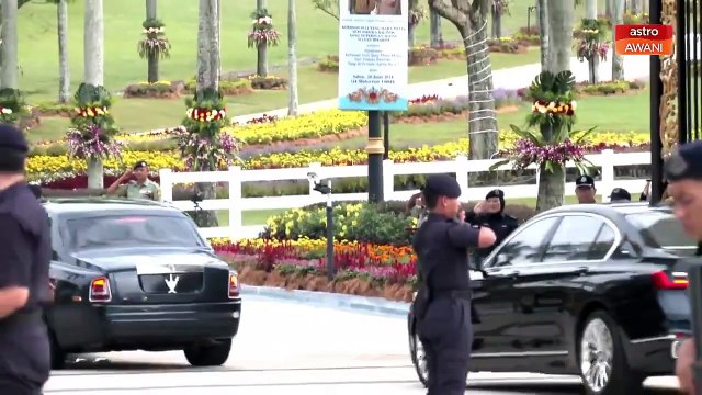 Ketibaan Raja-Raja Melayu, dif kehormat sempena pertabalan YDP Agong