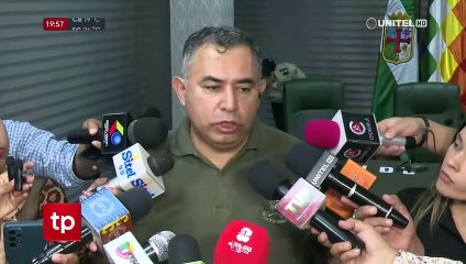 Arrestan a la mujer que golpeó a un adulto mayor de 85 años en Santa Cruz