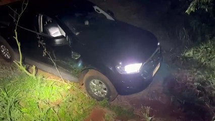 Operação conjunta entre PF, PM e RF resulta na apreensão de caminhonete carregada com cigarros