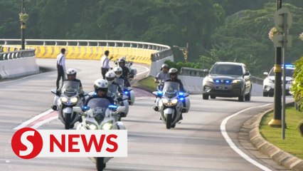King's installation ceremony: Cops provide escort for car convoy of over dozen VIP guests