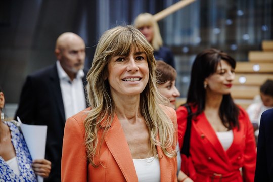 Las Noticias de La Trinchera. Begoña Gómez esquiva la Justicia de nuevo
