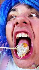 Super Satisfying Close-Up of Candy Eating!  #123go