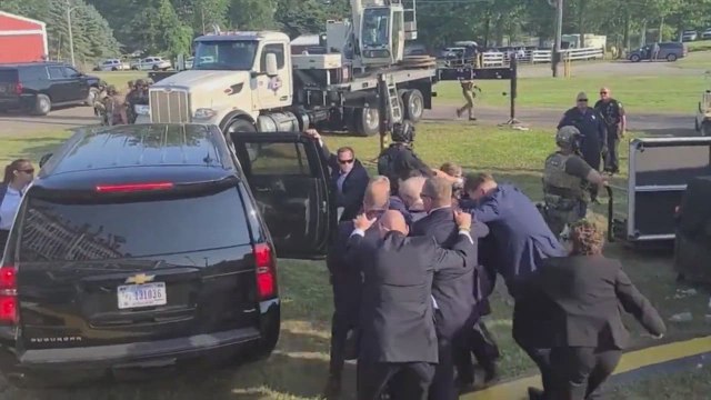New angle reveals secret service struggles during Trump’s evacuation amid assassination attempt