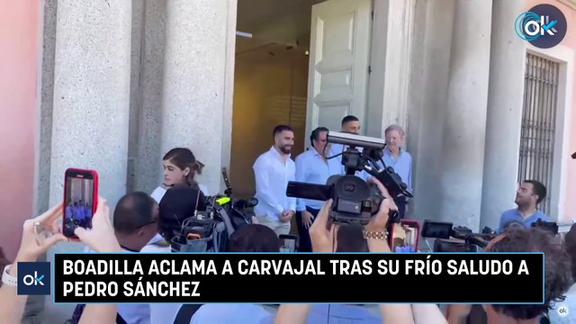 Boadilla aclama a Carvajal tras su frío saludo a Pedro Sánchez