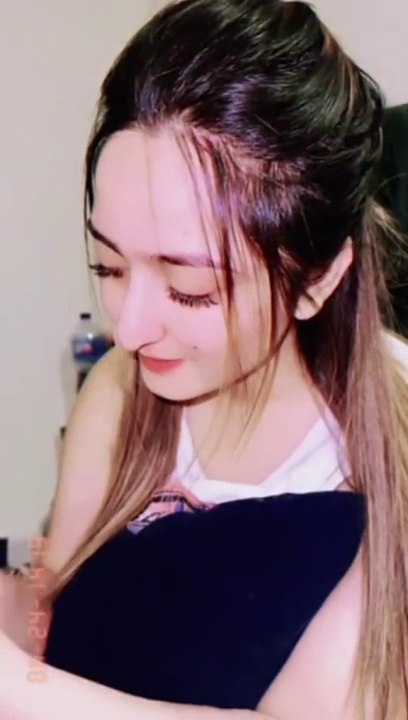 TikTok girl