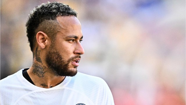 VOICI : Neymar annonce la naissance surprise de son troisième enfant, une petite fille au joli prénom