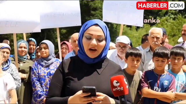 Karabük'ün Yenice İlçesinde Köylüler İl Genel Meclis Üyesine Karşı Eylem Yaptı