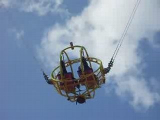 Catapulte à la fête foraine à Nancy