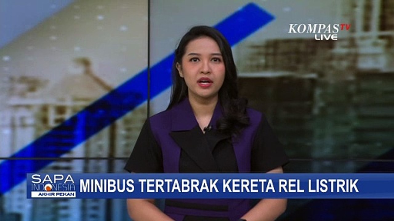 Detik-Detik KRL Arah Jakarta-Stasiun Nambo Tabrak dan Seret Minibus