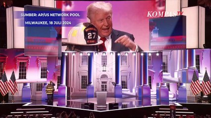 Aksi Donald Trump Beri Penghormatan ke Petugas Damkar yang Tewas Tertembak di Pennsylvania