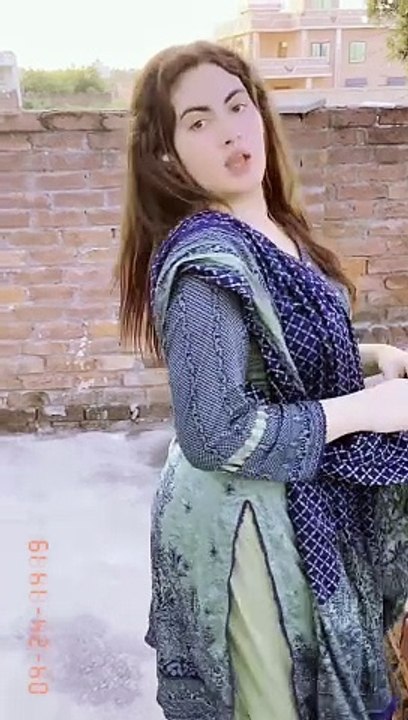 Hot video dance