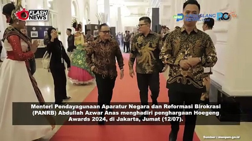 MENTERI PANRB ABDULLAH AZWAR ANAS SERAHKAN PENGHARGAAN POLISI INOVATIF HOEGENG AWARD 2024