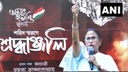 ট্রেনে চেপে এলেন বিধায়ক, রাস্তার মোড়ে ডিম ভাত! দেখুন ২১ জুলাইয়ের কলকাতা ক্যানভাস