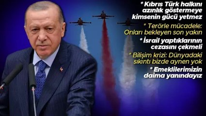 Cumhurbaşkanı Erdoğan, KKTC ziyareti dönüşünde uçakta gazetecilerin sorularını yanıtladı