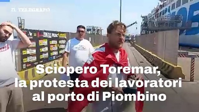 Sciopero Toremar, la protesta dei lavoratori al porto di Piombino