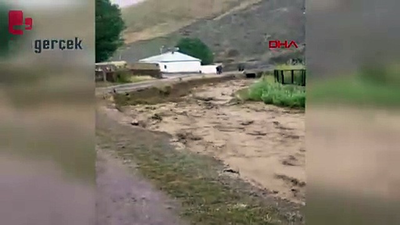 Van'da sel sonrası temizlik ve hasar tespiti