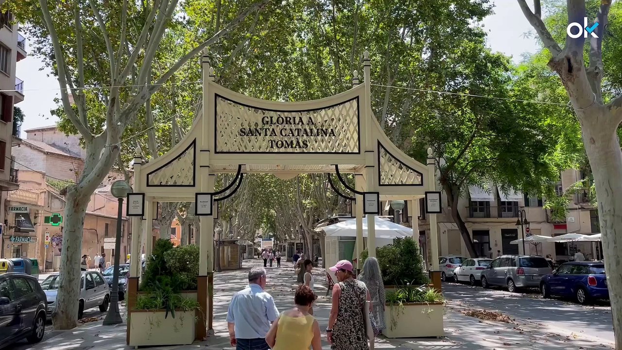Un arco de triunfo en la Rambla de Palma en honor de Santa Catalina Tomàs