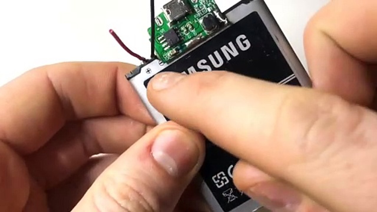 Make a Power Bank using old Mobile Phone Battery