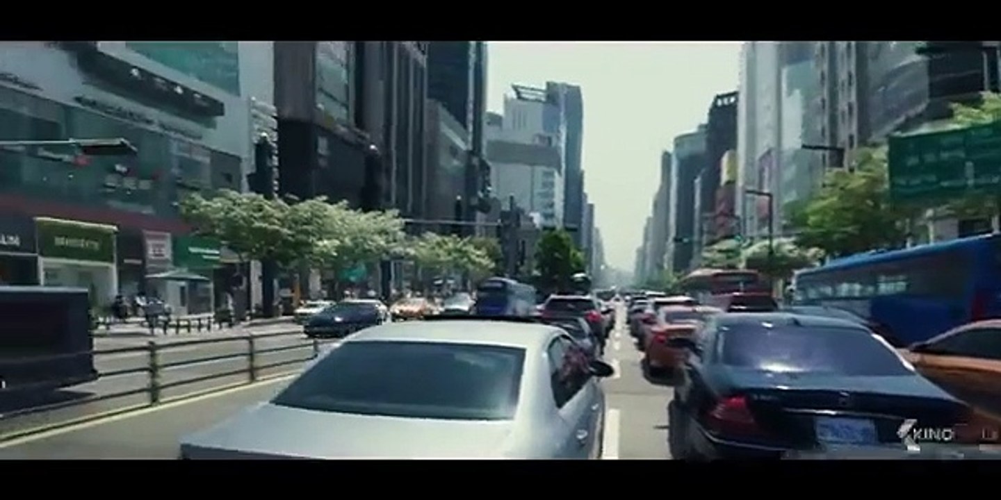 Disastrous Earthquake in China_ Scene - ASHFALL (2020)