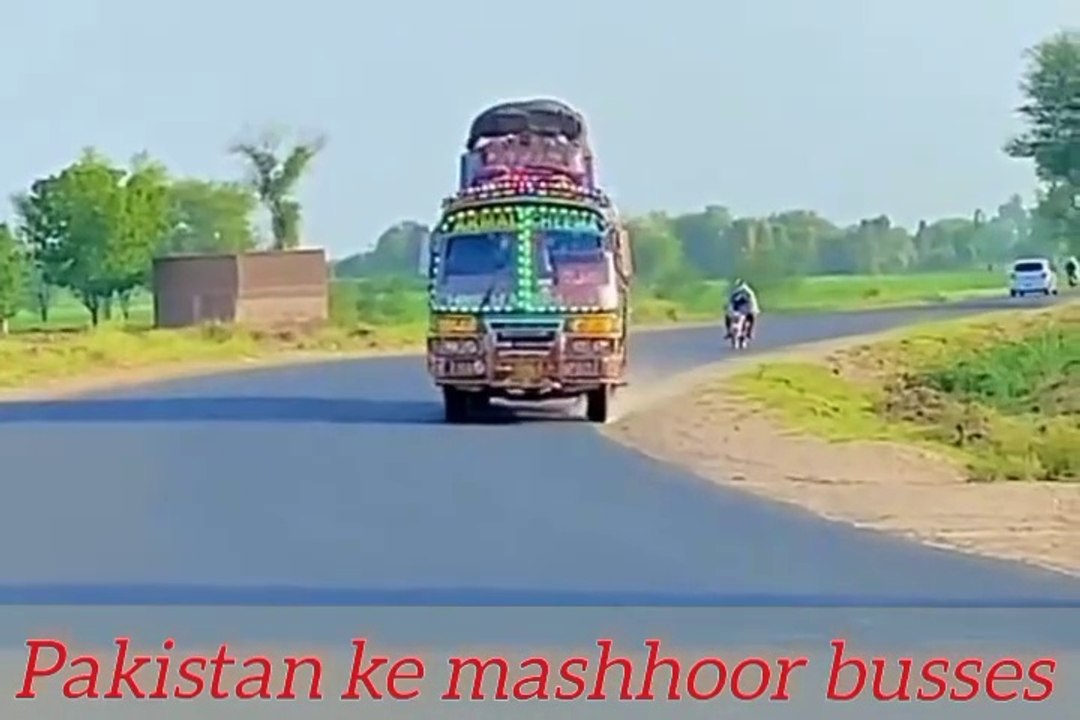 Very wonderful  and traditional life in Punjab India and Pakistan very beautiful buses and wonderful view of punjab village