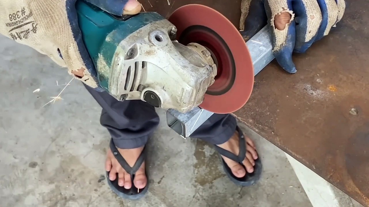 DIY - Great Craftsman's Ideas / Smart Folding Chair And Bed 2 In 1 / Metal Smart