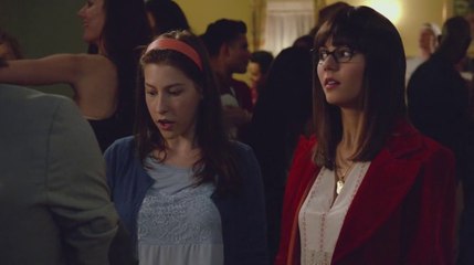 Mindy and Jodi, decide to get their revenge by uniting the outcasts of the school against her and her circle of friends HD ( Comedy )