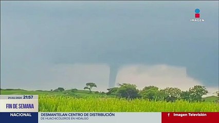Tromba marina sorprende a los habitantes de Alvarado, Veracruz