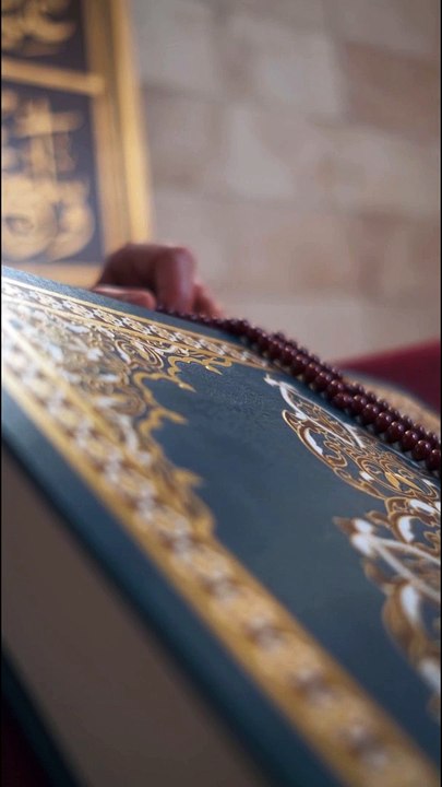 Quraan Pe Jami Dhool... || Shorts