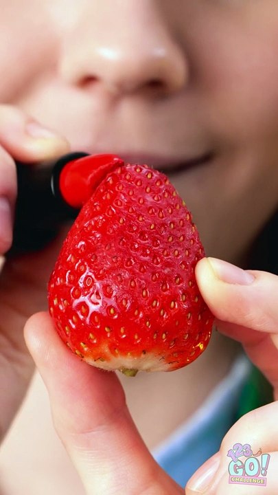 How do you sneak makeup into class? || She tricked the teacher into wearing strawberry makeup!