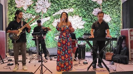 Aur Rang De - सावन गीत - सावन के पारम्परिक गीत - Rajasthani Folk Singer - Neelam Chauhan