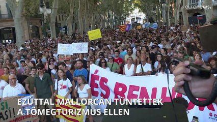 Ezrek követelik Mallorcán, hogy "kevesebb turizmust, több életet"
