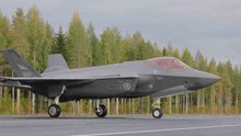 ビデオ：ノルウェーのF-35戦闘機がフィンランドの高速道路で歴史的な着陸を実行
