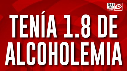 Taxista completamente borracho condujo a contramano y se llevó todo puesto