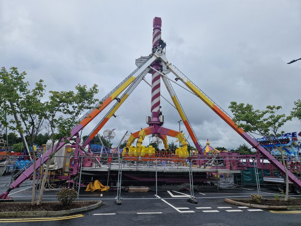 FUNFAIR AT RUSHMERE CRAIGAVON