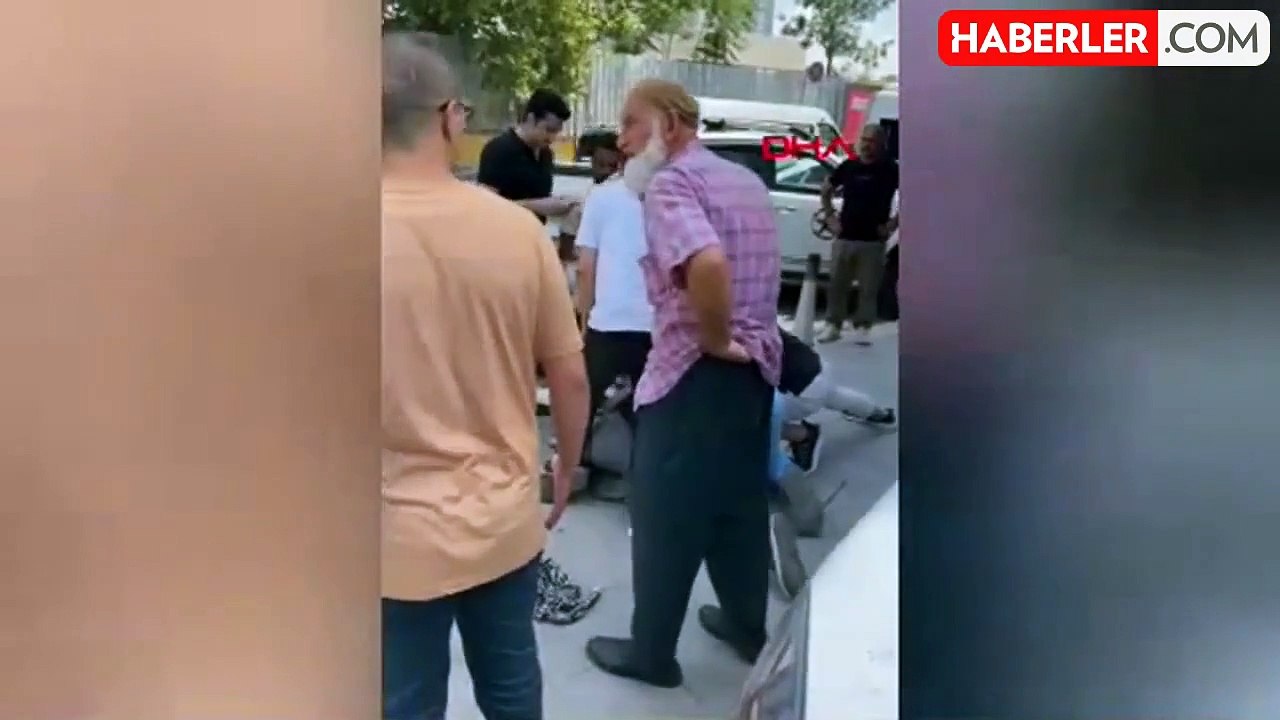 Cami İmamını Okla Vuran Saldırgan Vatandaşlar Tarafından Etkisiz Hale Getirildi