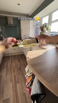 Newton inventing wine holders #decor #winetime #decorideas