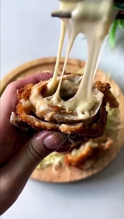 Restaurant-quality Chicken Cheese Katsu made extra crispy with  Bread Crumbs  INGREDIENTS- - Chicken Breast..., Pepper, Garlic Powder, Paprika - Flour - Water- Egg - Good Life Bread Crumbs