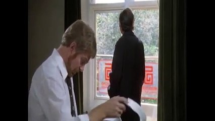 O Toque da Medusa (1978) DVDRip (DUBLAGEM - STÚDIO GÁBIA-SP)