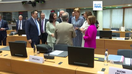 Borrell acusa a Orbán de deslealtad y se suma al supuesto boicot a la Presidencia húngara