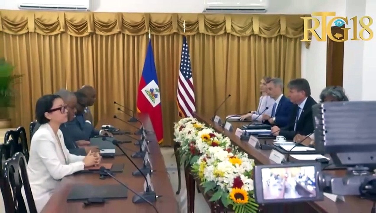 Anbasadris Etazini nan Nasyonzini Linda Thomas-Greenfield rankontre manm KPT yo ak PM Garry Conille.