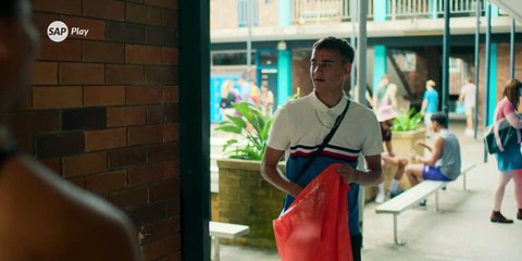 CASH & DARREN, CLIP 11 | APRENDIENDO A VIVIR T1