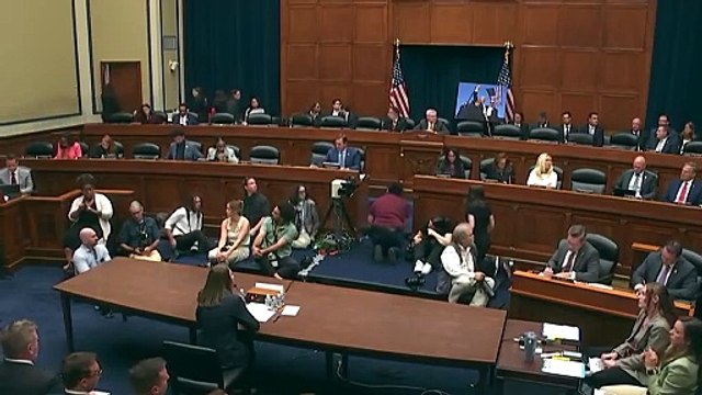 Durante la audiencia los republicanos protestaron por la negativa de Cheatle de responder a la mayoría de sus preguntas alegando que hay varias investigaciones en curso con las que el Servicio Secreto está colaborando