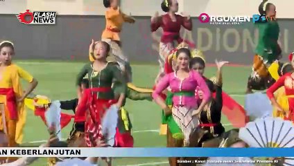 Presiden Jokowi Didampingi Ibu Iriana Saksikan Laga Perdana Piala Presiden 2024