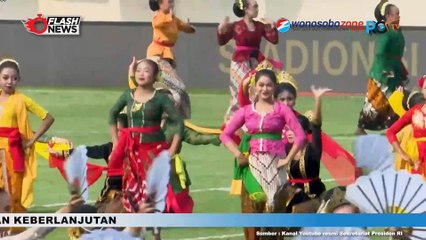 Presiden Jokowi dan Ibu Iriana Saksikan Laga Perdana Piala Presiden 2024
