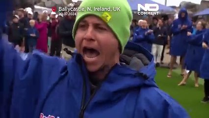 فوز غطاسين أسترالي وبريطاني بالجولة الرابعة من بطولة ريد بول العالمية للغطس على المنحدرات