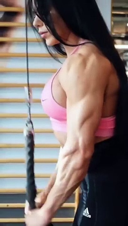 GIRL WITH MUSCLE__ IFBB Pro Athlet