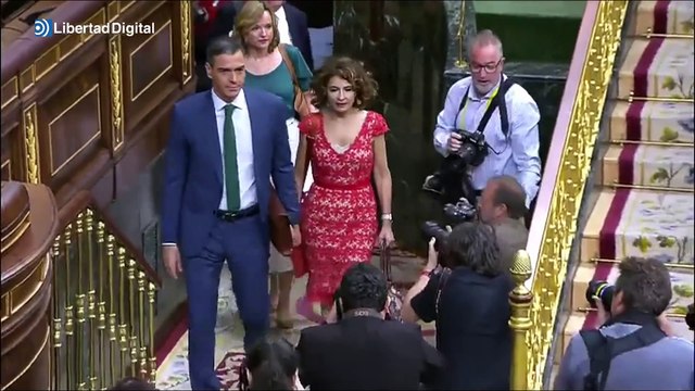 Sánchez, en busca de apoyos para su regeneración democrática