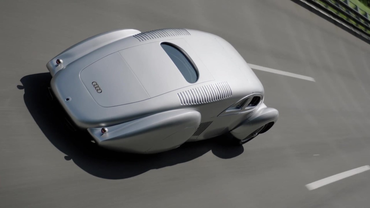 Vor über 90 Jahren erdacht, nun zum Leben erweckt - Audi Tradition zeigt Auto Union Typ 52