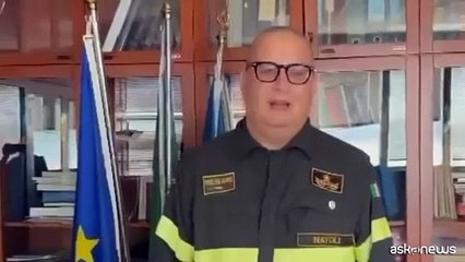 Crolla ballatoio a Scampia: due morti e 13 feriti tra cui bambini